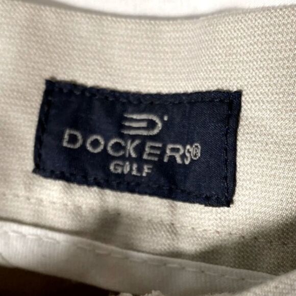 Dockers classic Men’s Golf Shorts - Picture 3 of 5